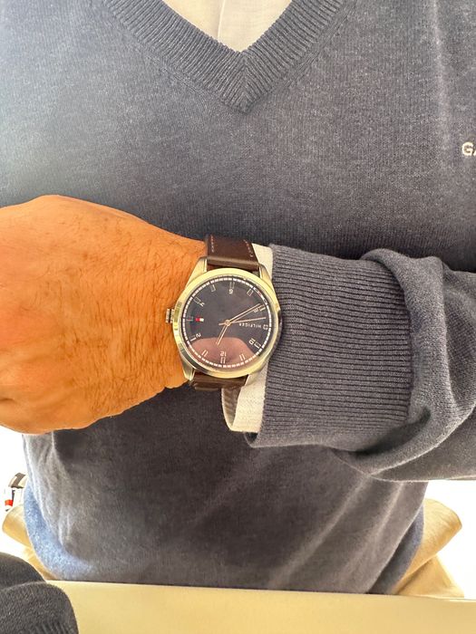 relógio- TommyHilfiger