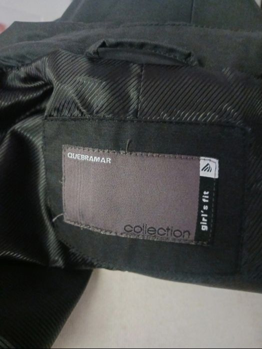 Sobretudo preto da Quebramar