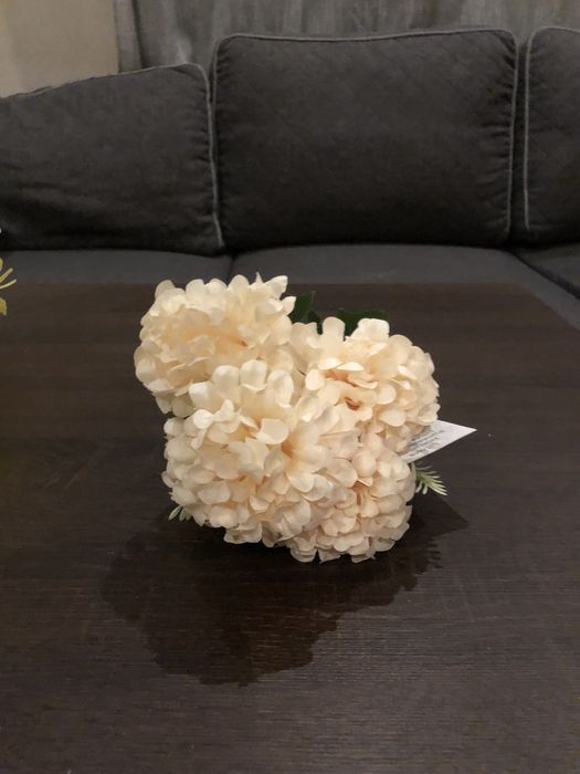 Bukiet sztucznych kwiatków 48tknkw