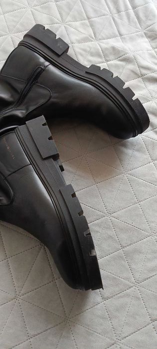 Tommy Hilfiger muszkieterki za kolano 41 skóra