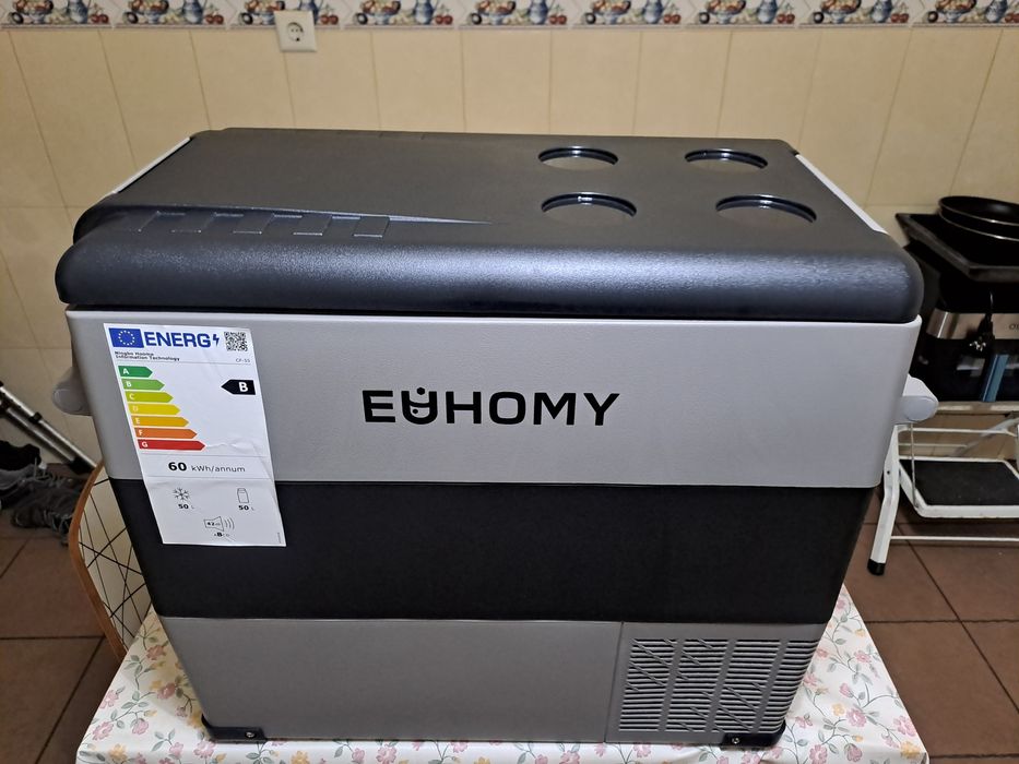 Arca 50L nova em caixa