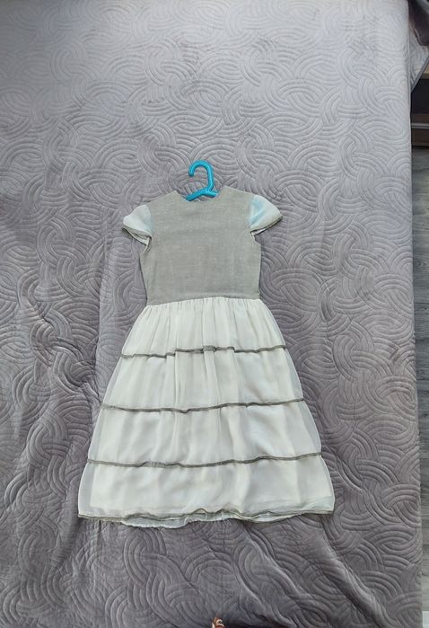 Sukienka wizytowa dla dziewczynki na 9-10 lat roz. 146-152