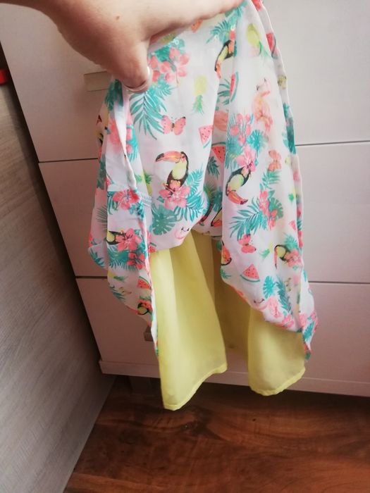 Śliczna sukienka 86/92