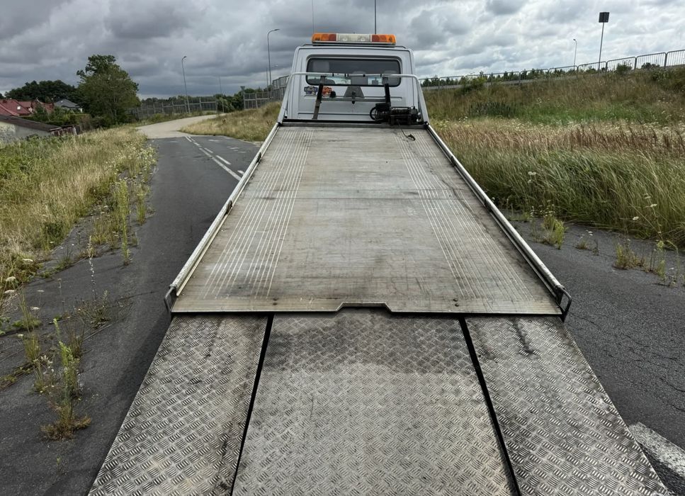 Pomoc drogowa Szczecin 24h- autoholowanie holowanie laweta transport