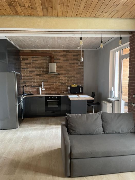 Стильная студия на Таирова !