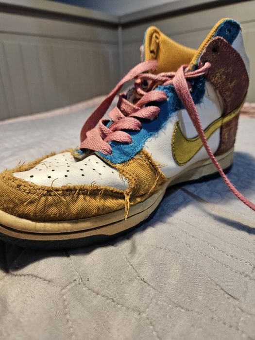 Nike dunk high swan metallic