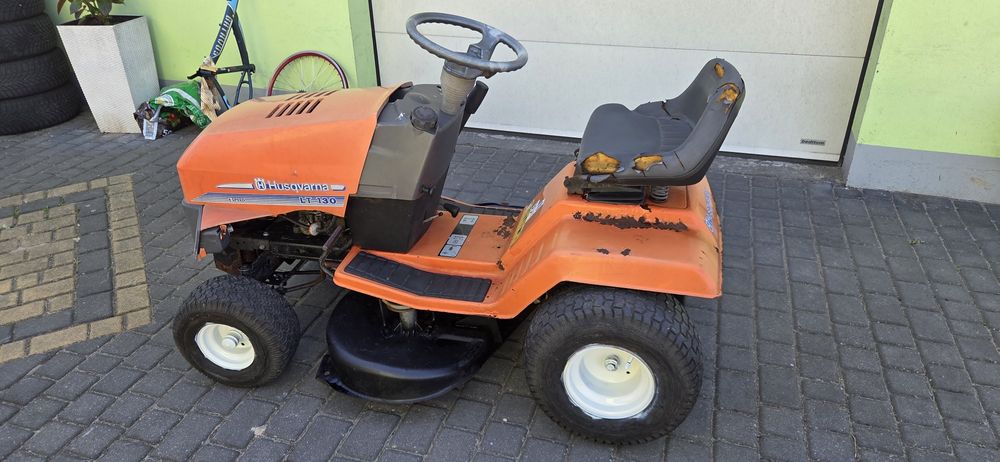 Traktorek Husqvarna LT 130 12,5hp