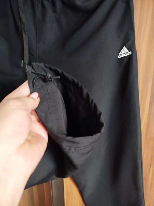 Spodnie dresowe męskie Adidas rozmiar M stan idealny
