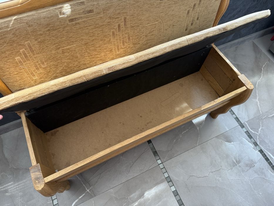 Диванчик з нішею