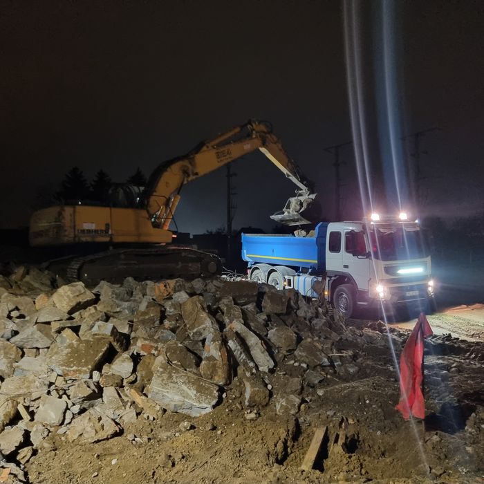 Prace ziemne, wyburzenia - rozbiórki, drogi dojazdowe