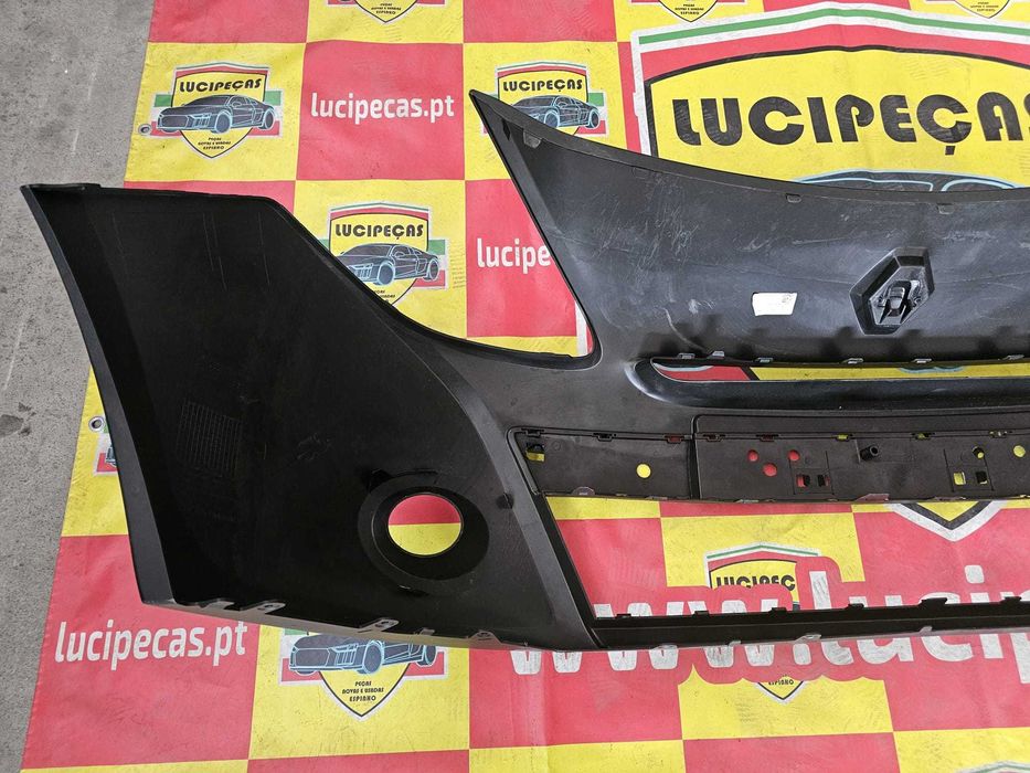 Pára-choques frente Renault Clio III | 127690