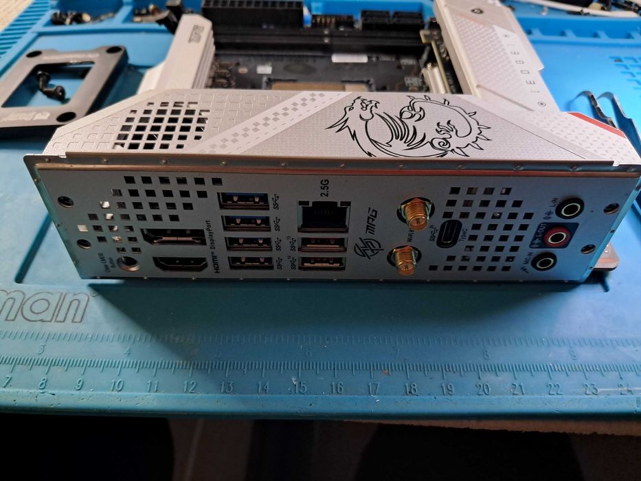 Motherboard MSI Z790I EDGE WIFI (Socket 1700 - ITX)
