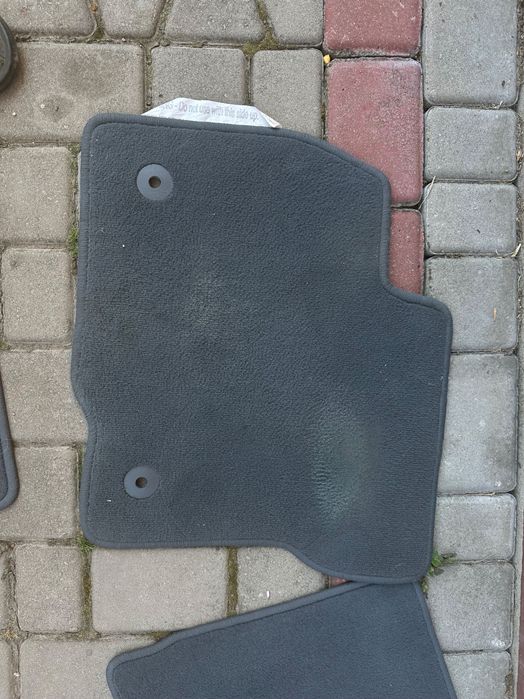 Набір ковриків для Chevrolet Bolt 2020