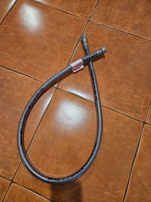 Wąż gazowy elastyczny Gaz Flex prawie nowy!!