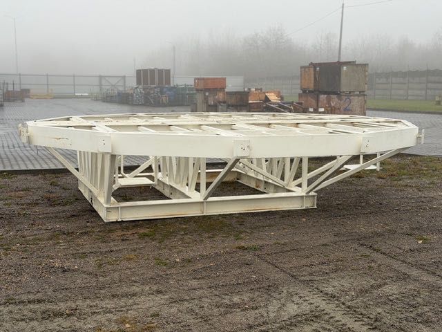 KONSTRUKCJA lądowiska do śmigłowca nowa robinson