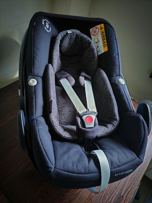 Maxi Cosi Pebble Pro z kocykiem Makaszka