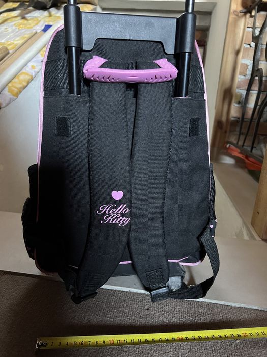 Plecak Hello Kitty stelaż walizka z rączką wzmacniany różowo-czarny