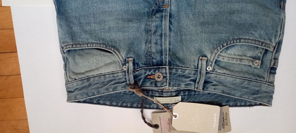Джинсы Pull & bear расклешенные унисекс женские/мужские р.32