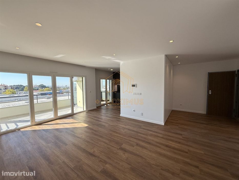 Apartamento T3 novo c/ garagem – Tavarede, Figueira da Foz