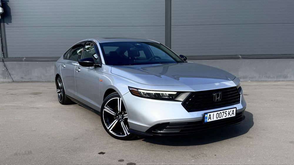 Honda  Accord Sport-l (Терміново)