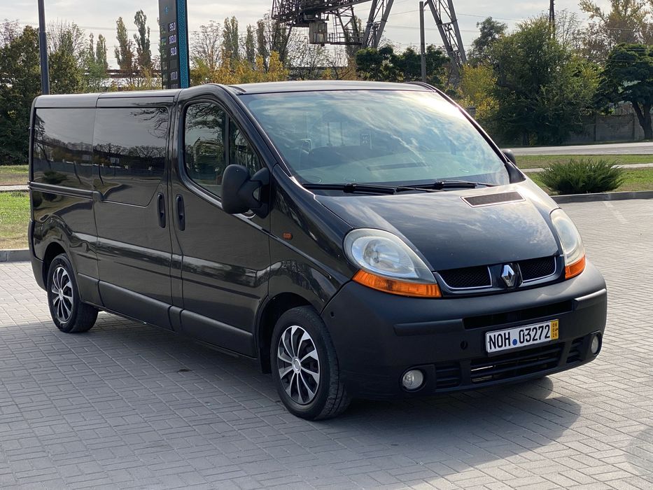 Продам Renault Trafic 1.9 турбодизель  6 ступка очень хорошем состоянии