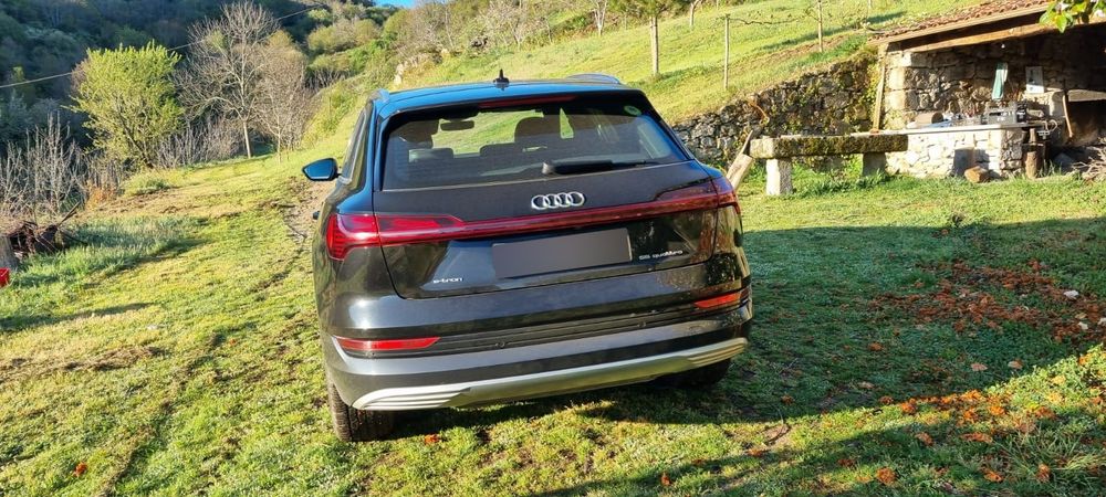 Audi e-tron 55 quattro S line