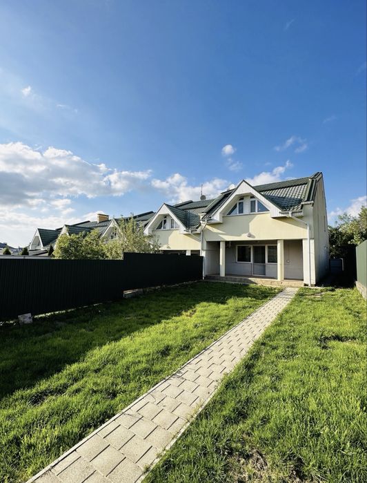 Оренда котеджа на Червениці