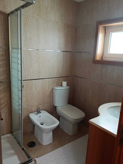 Moradia T3 com Jardim, Garagem e Excelentes Áreas | Gemunde, Maia