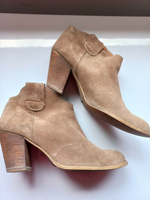 Botas castanhas Mango