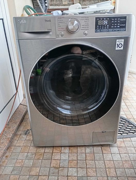 Vendo máquina de lavar e secar roupa lg 9 kg 6kg