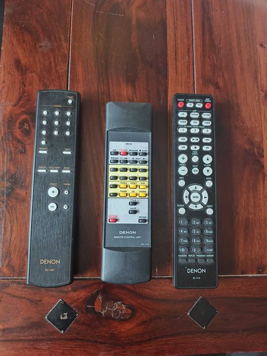 Wieża stereo wzmacniacz Denon PMA-915R, odtwarzacz DCD-520AE, tuner TU-1500AE
