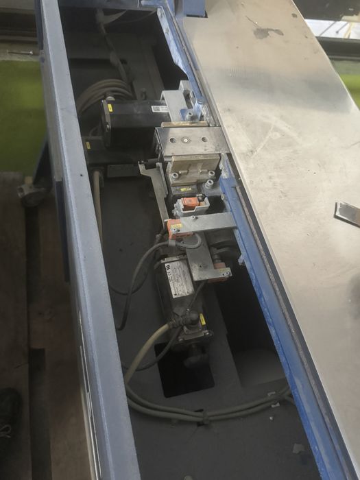 Máquina Automática de Cintar MOSCA RO-M Fusion