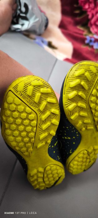 Halówki dziecięce od Nike, 28,5