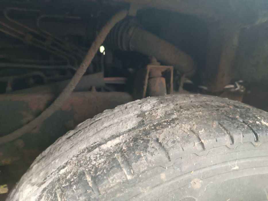 вантажне авто DongFeng2005