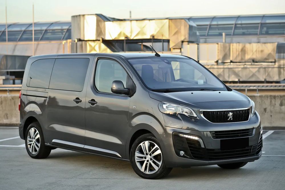 Peugeot Traveller