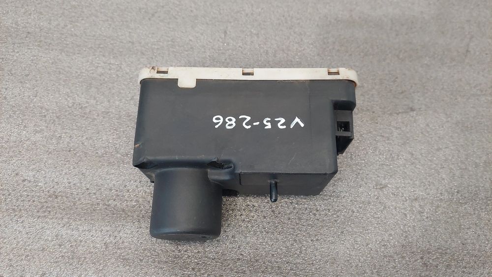 Motor Fecho Central VOLKSWAGEN Polo (6N)