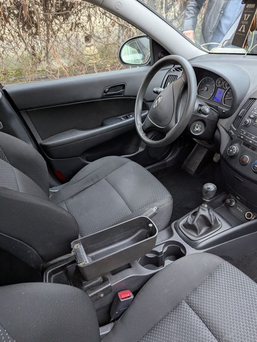 Hyundai i30 2009 Авто Хюндай Машина