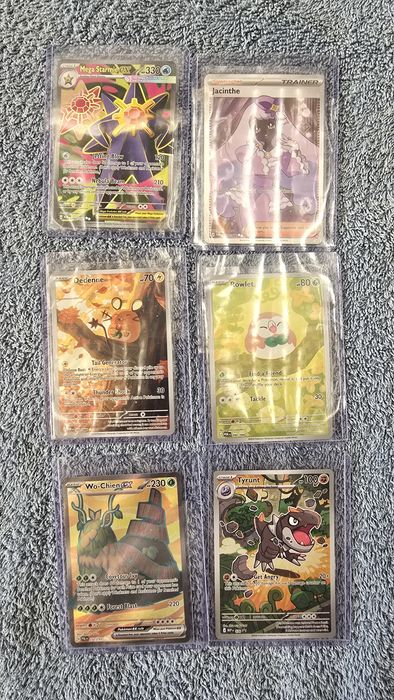 Conjunto de cartas pokémon