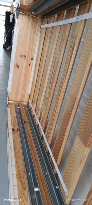 2 Camas Singulares de Madeira (IKEA)