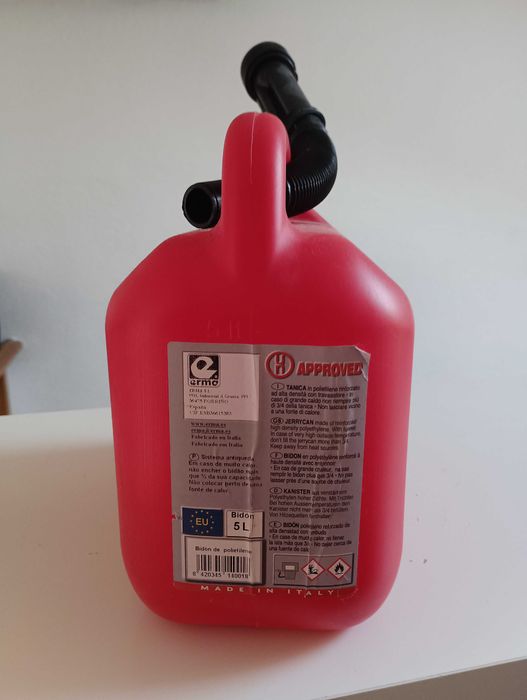 Bidon para combustível