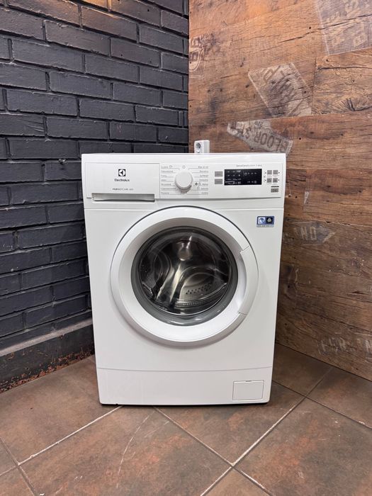 Стиральная машина з доставкою Bosch Maxx 5 WLX20461, гарантія, занос