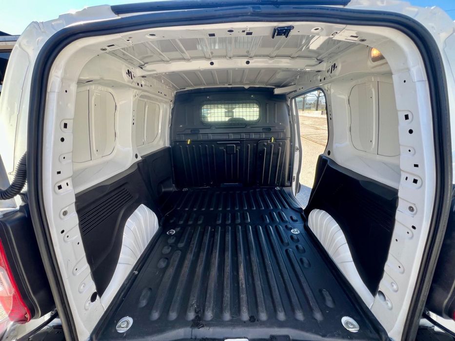 Citroen Berlingo 1.6 Hdi 100cv Full extras GPS