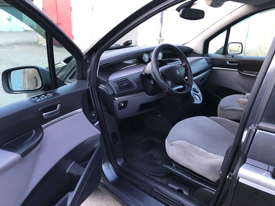 Peugeot 807 2006 ГАЗ