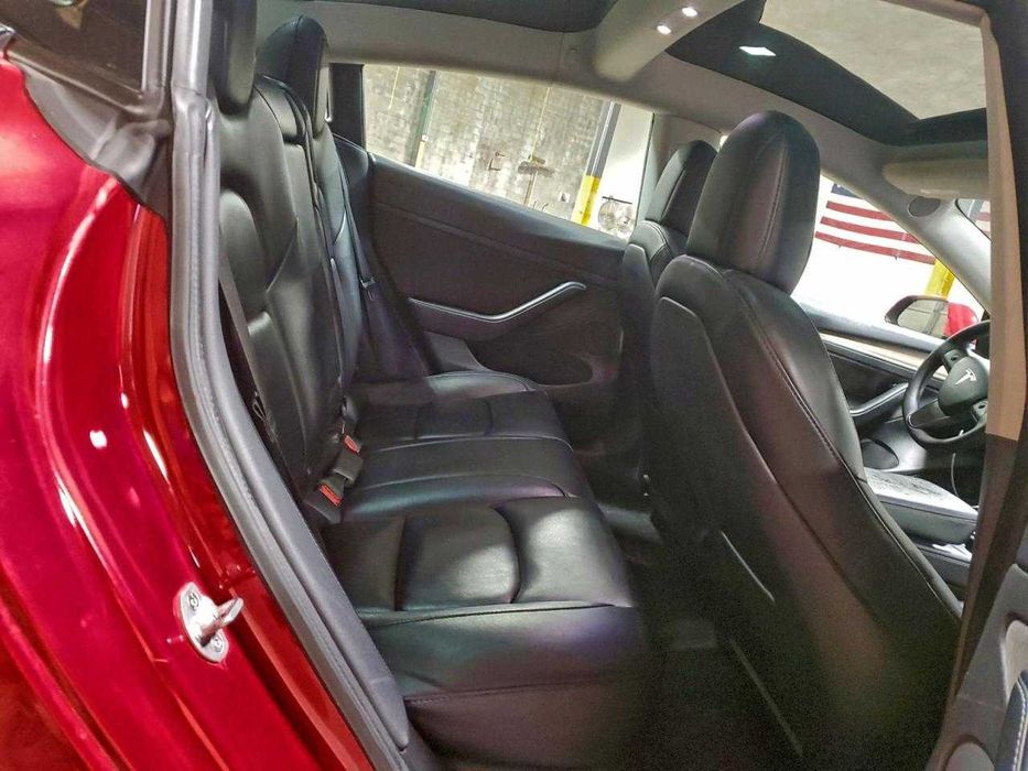 Продається в процесі доставки Tesla Model 3 2022 року