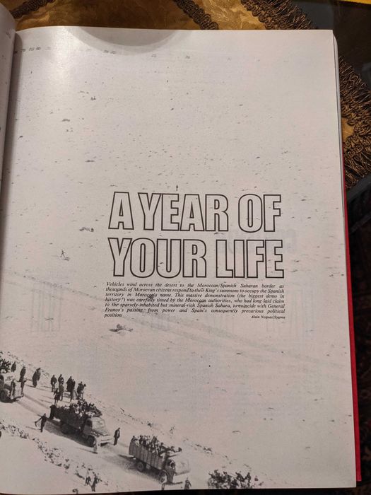 Coleção de Livros International Yearbook  entre 1977 e 1993