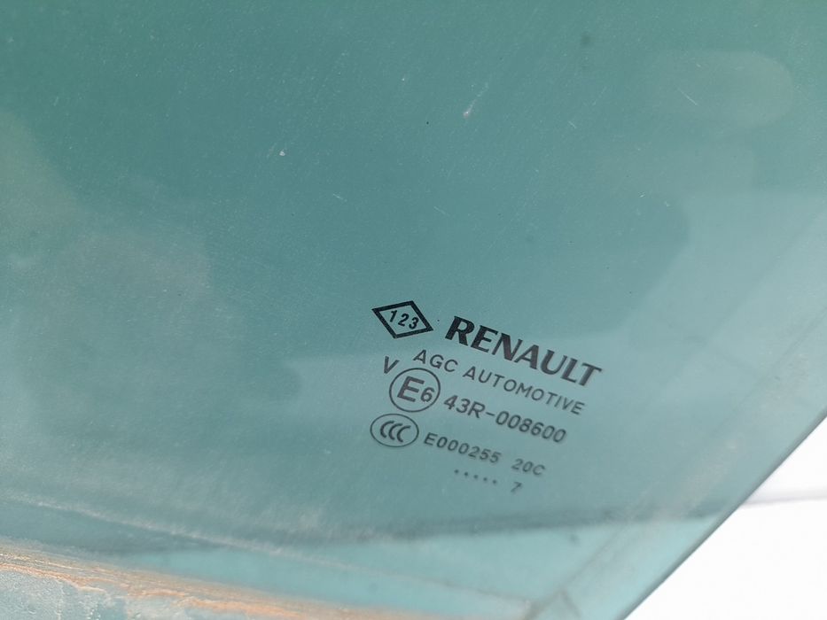 Vidro porta trás esquerdo RENAULT Megane IV Grandtour (K9A/M_)