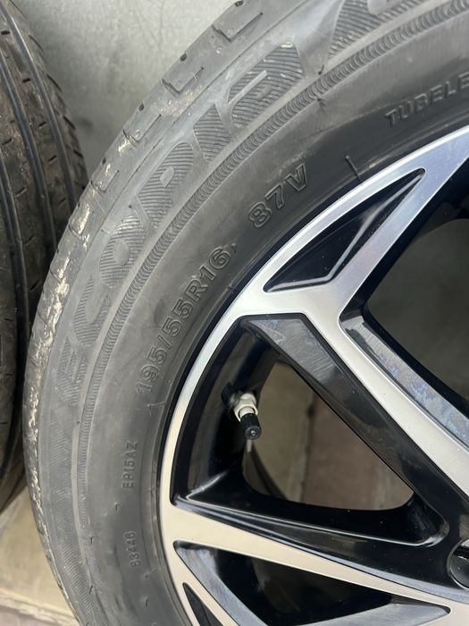 Диски з шинами Toyota Yaris  Cross 195/55 r 16