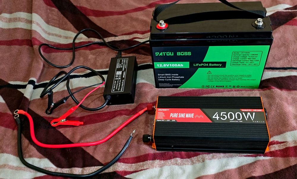 Комплект ДБЖ, 12v 120a DatouBoss LiFePo4