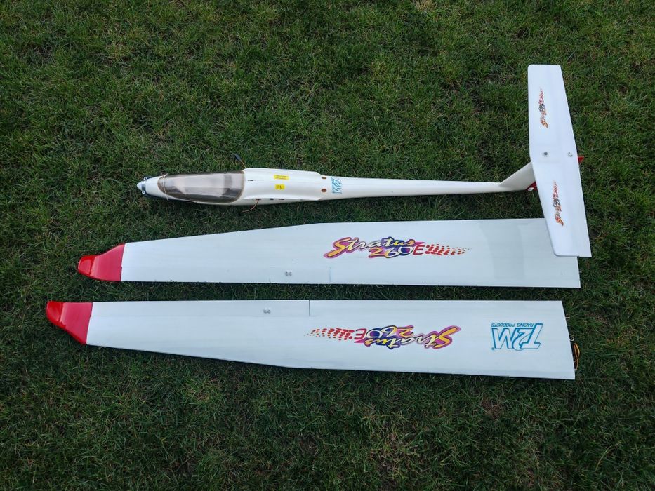 Elektroszybowiec RC Stratus 260