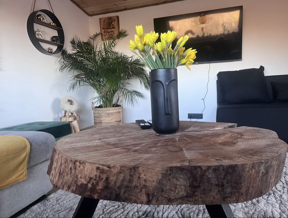 Domek z balią pod lasem